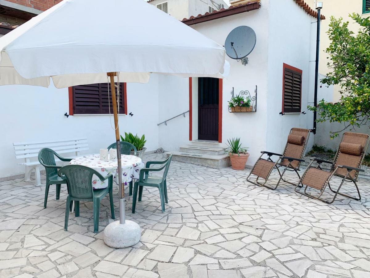 Villa Bianca Kunstmann Orosei Exterior foto
